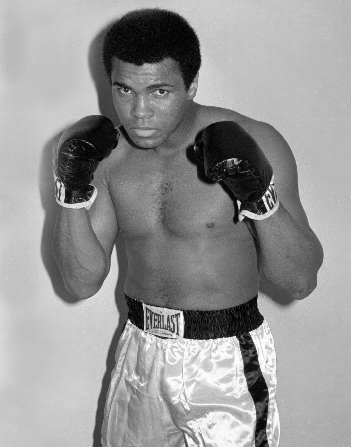 MUHAMMAED ALI BLACK & WHITE WALL ART